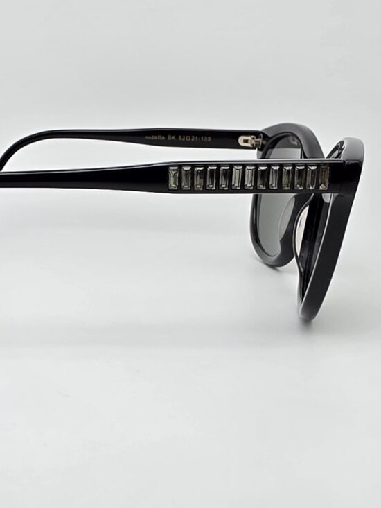Vera Wang Nezetta Black Cat Eye Sunglasses FRAME ONLY w/ Case 52-21-135 main image 9